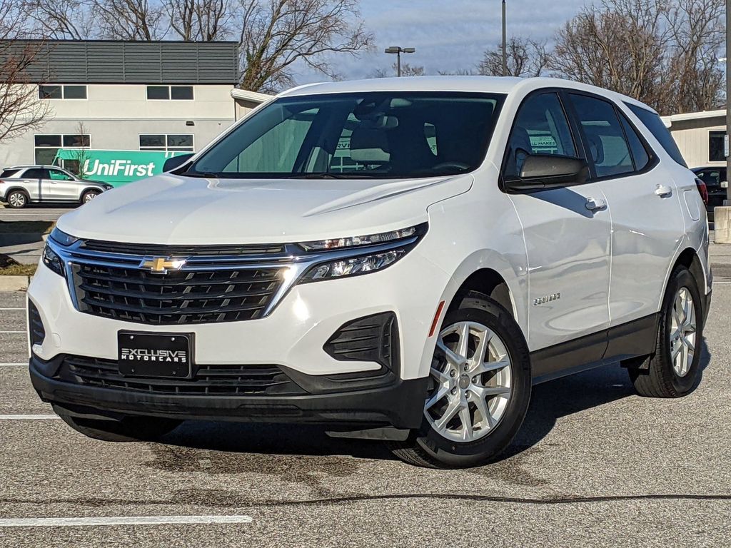 2022 Chevrolet Equinox LS 2