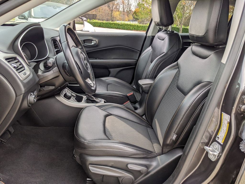 2019 Jeep Compass Latitude 21