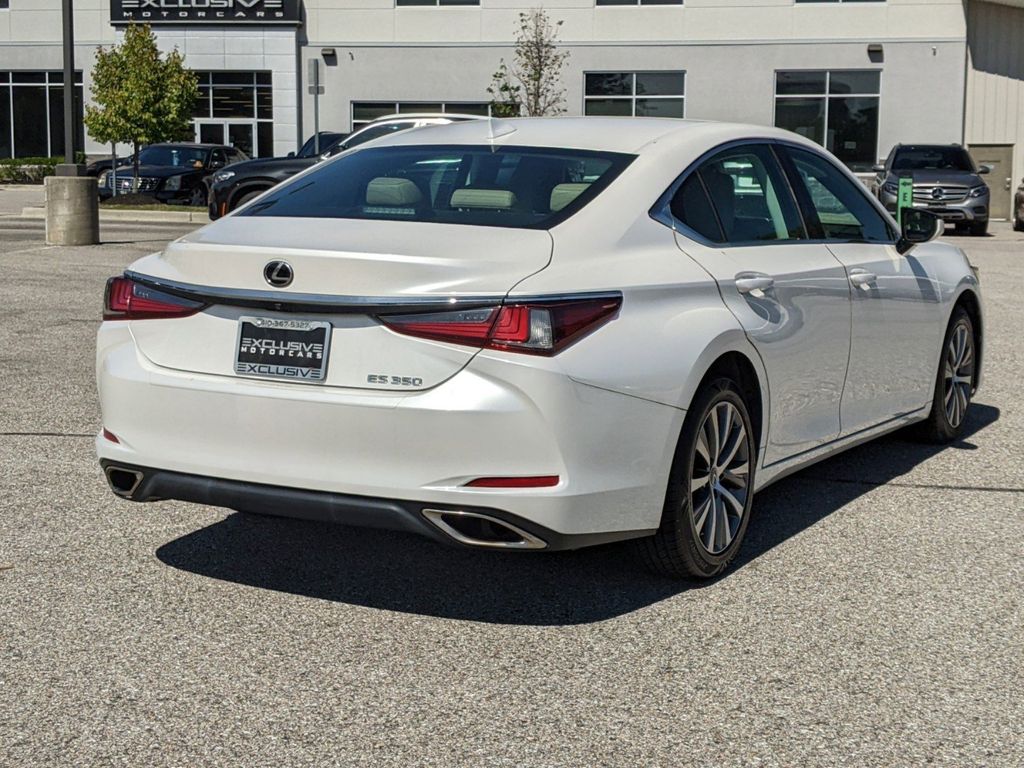 2019 Lexus ES 350 5