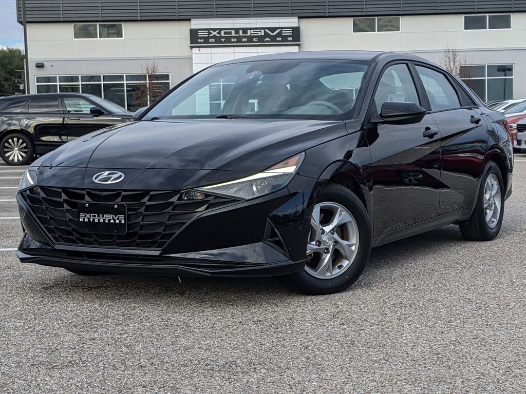 2021 Hyundai Elantra SE 2