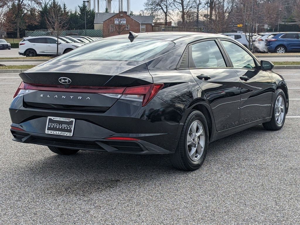 2021 Hyundai Elantra SE 6