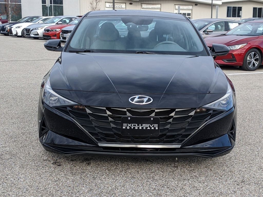 2021 Hyundai Elantra SE 9