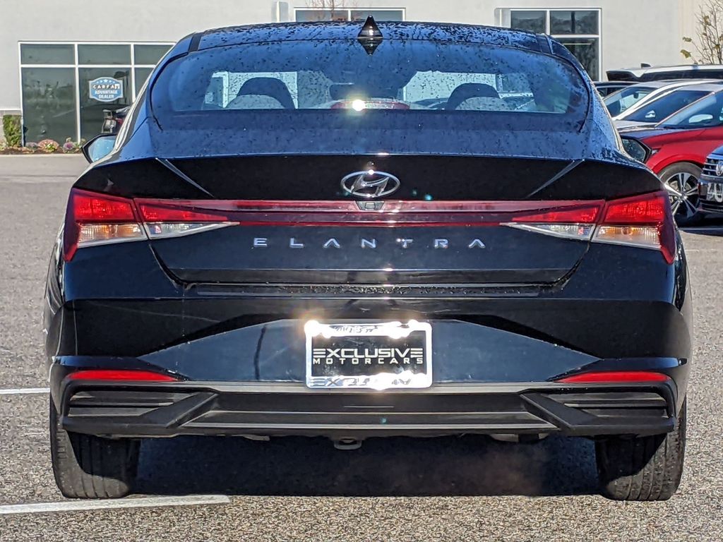 2022 Hyundai Elantra SEL 5