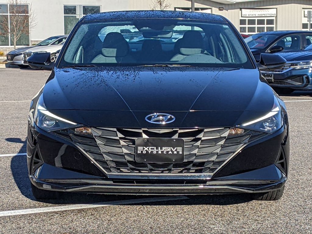 2022 Hyundai Elantra SEL 9