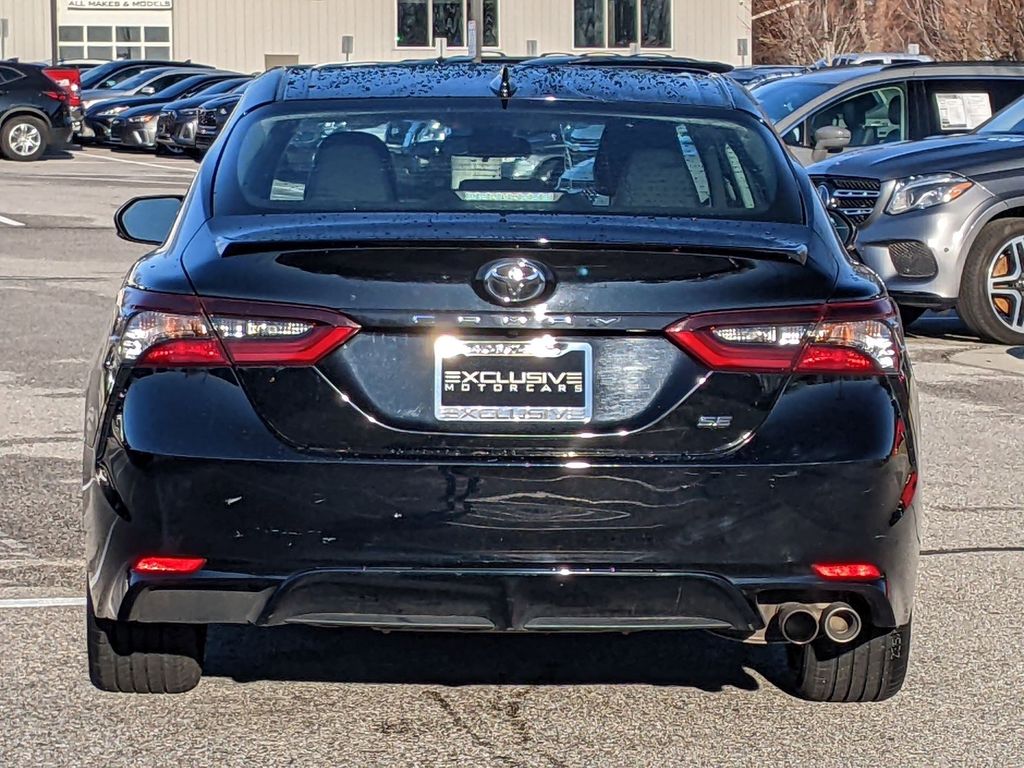 2022 Toyota Camry SE 5