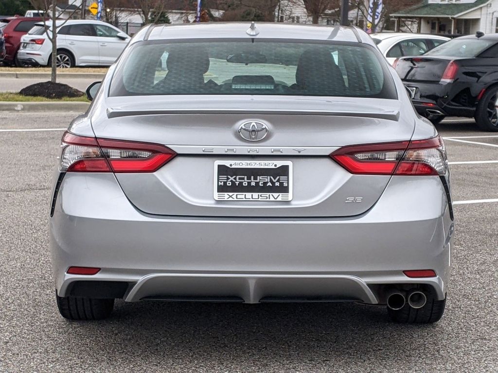 2022 Toyota Camry SE 5