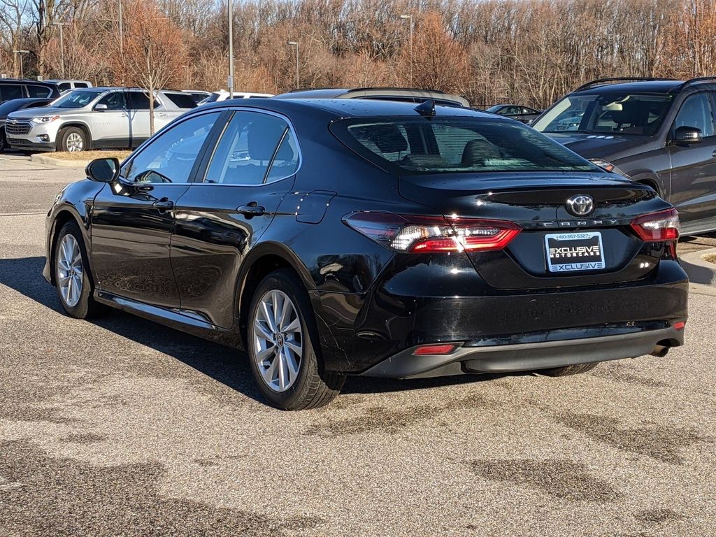 2023 Toyota Camry LE 4