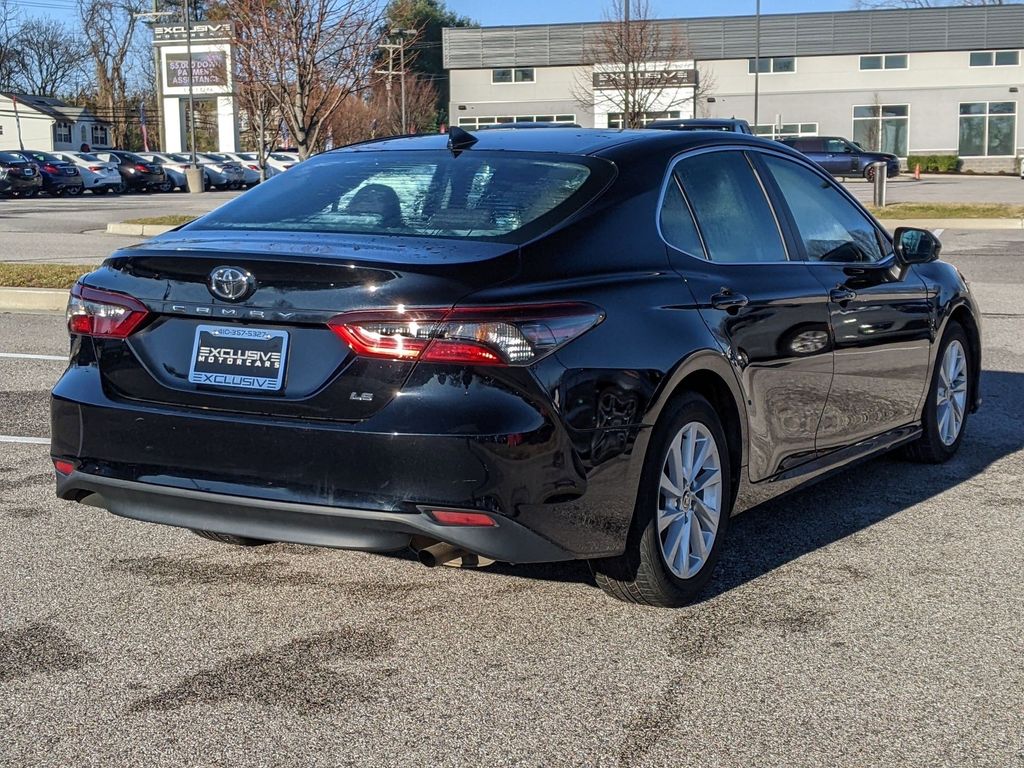 2023 Toyota Camry LE 6