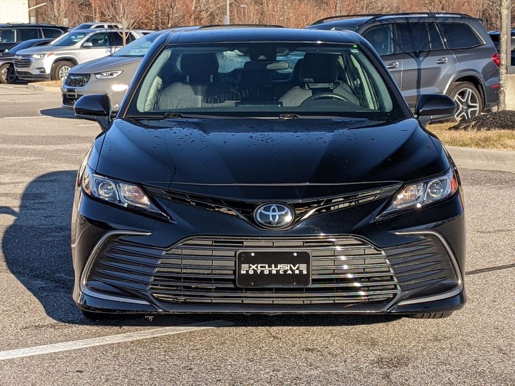 2023 Toyota Camry LE 9