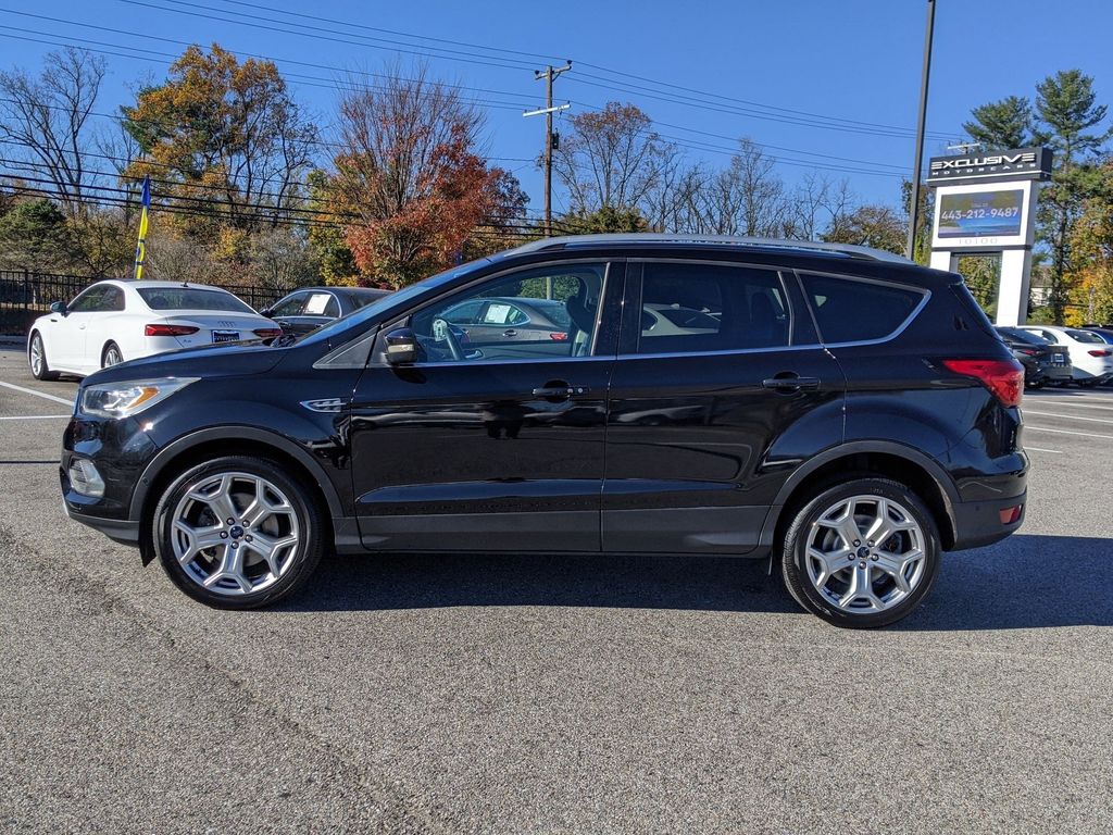 2019 Ford Escape Titanium 3