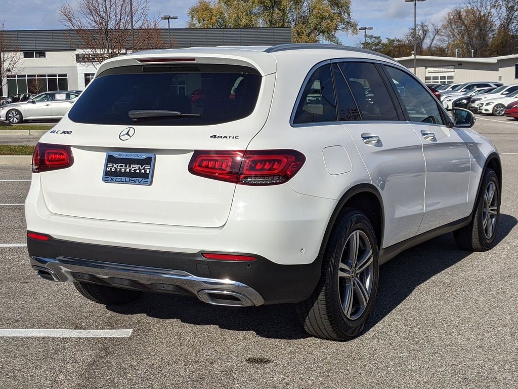 2021 Mercedes-Benz GLC GLC 300 6