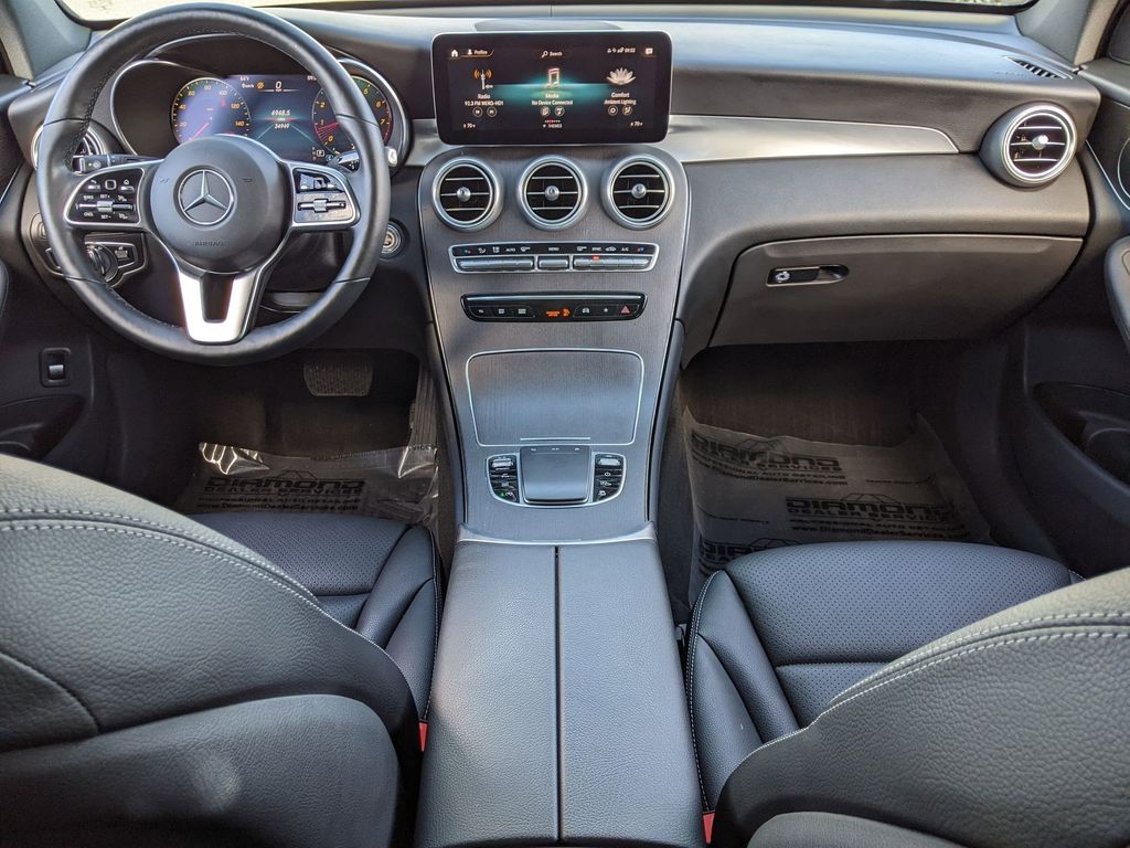 2021 Mercedes-Benz GLC GLC 300 22