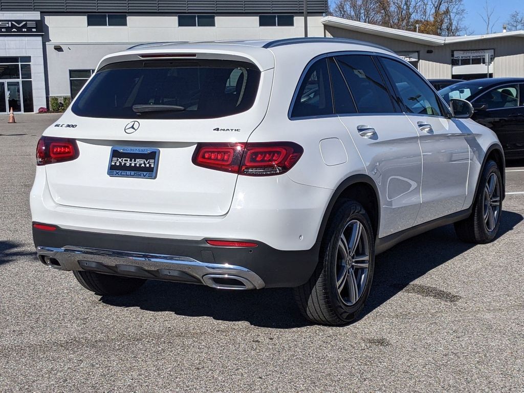 2022 Mercedes-Benz GLC GLC 300 6