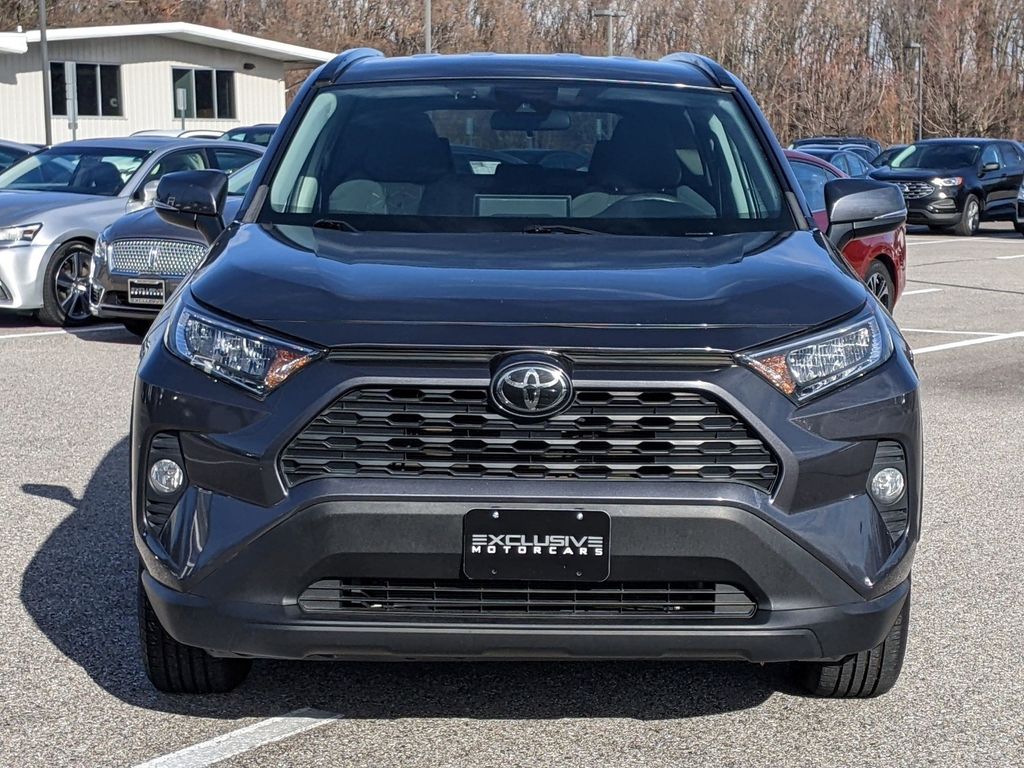 2021 Toyota RAV4 XLE 9