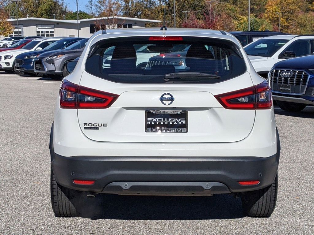 2021 Nissan Rogue Sport S 5