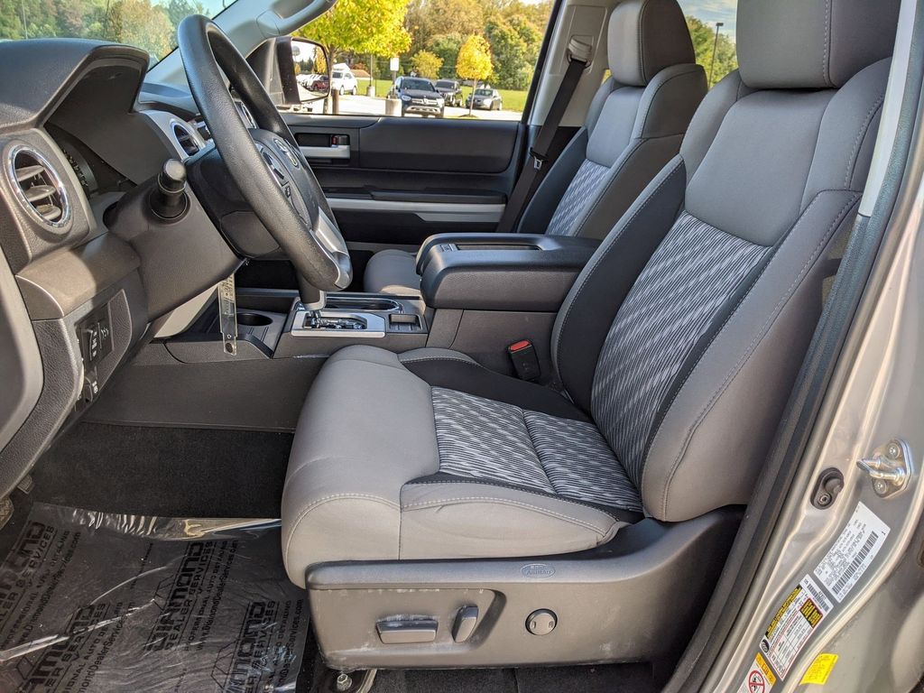 2019 Toyota Tundra SR5 19