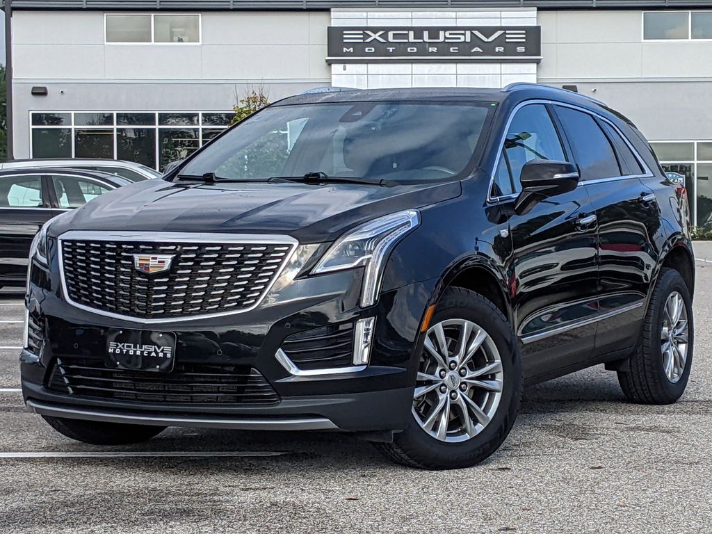 2022 Cadillac XT5 Premium Luxury 2