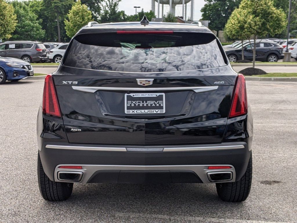 2021 Cadillac XT5 Premium Luxury 4