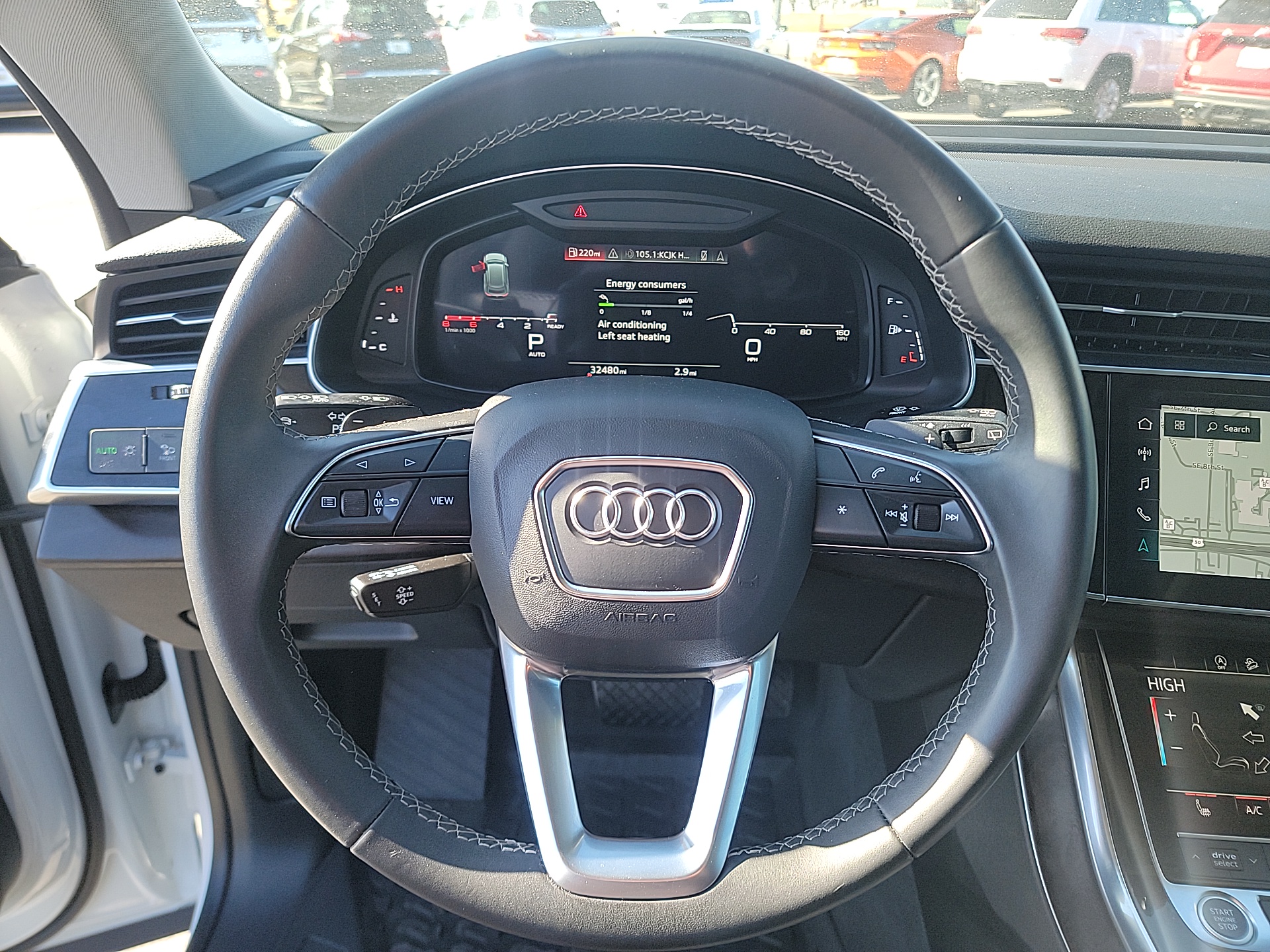 2022 Audi Q8 55 Premium 34