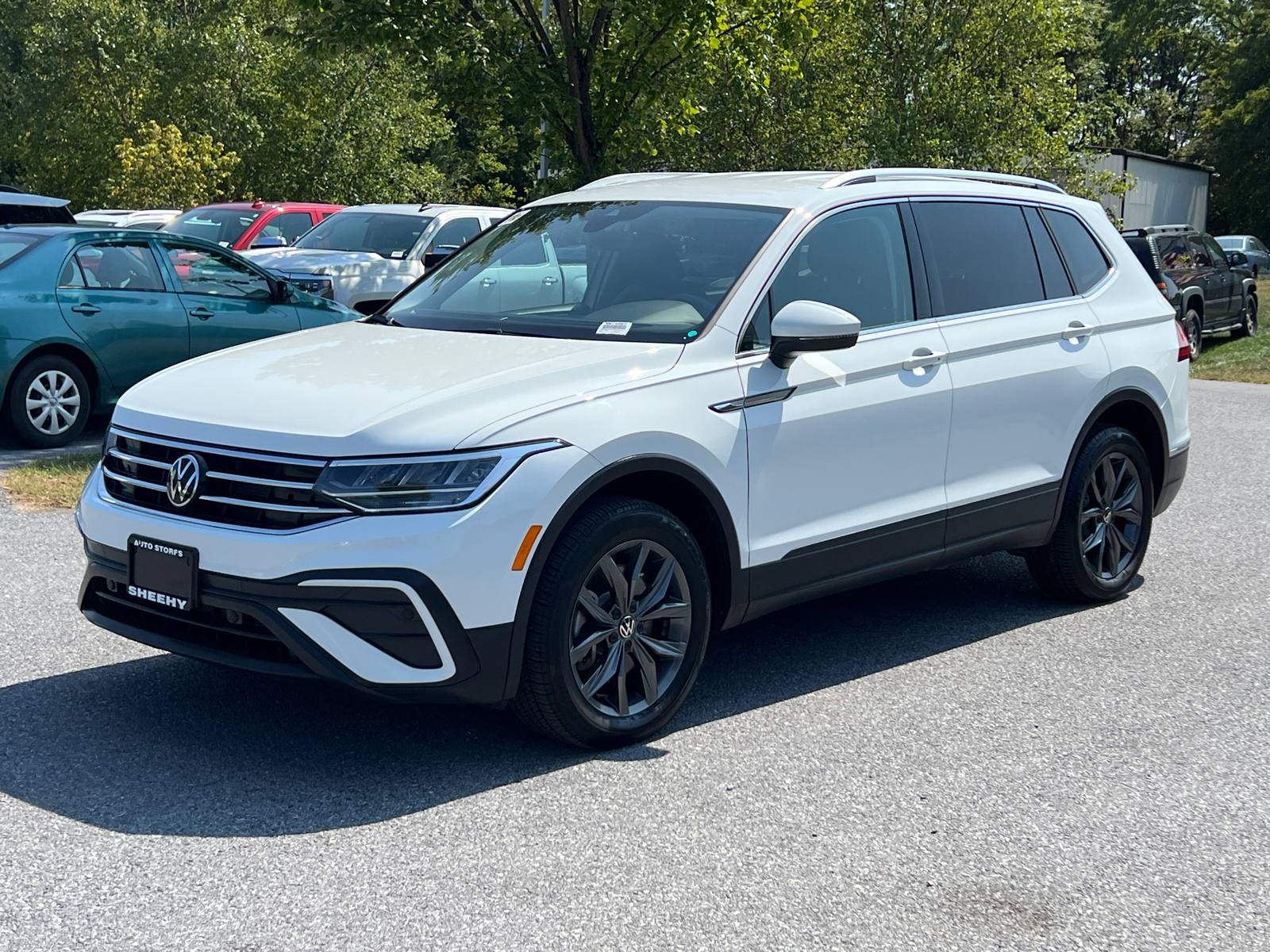 2024 Volkswagen Tiguan 2.0T SE 2