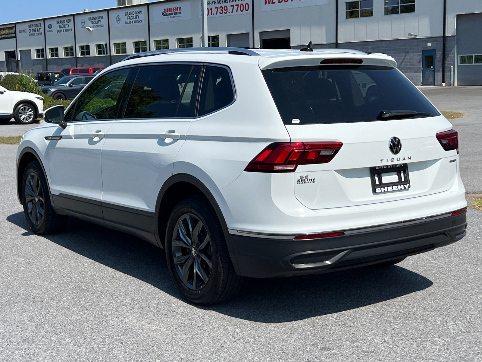 2024 Volkswagen Tiguan 2.0T SE 4