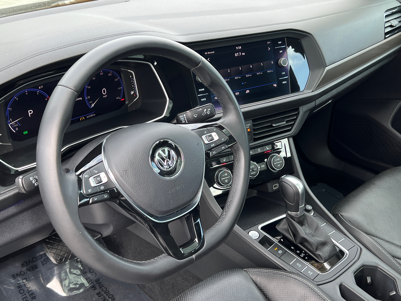 2019 Volkswagen Jetta SEL Premium 20