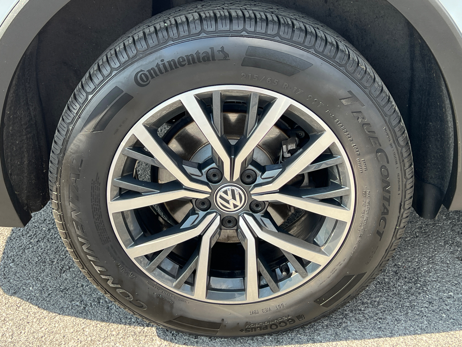 2019 Volkswagen Tiguan 2.0T SE 9