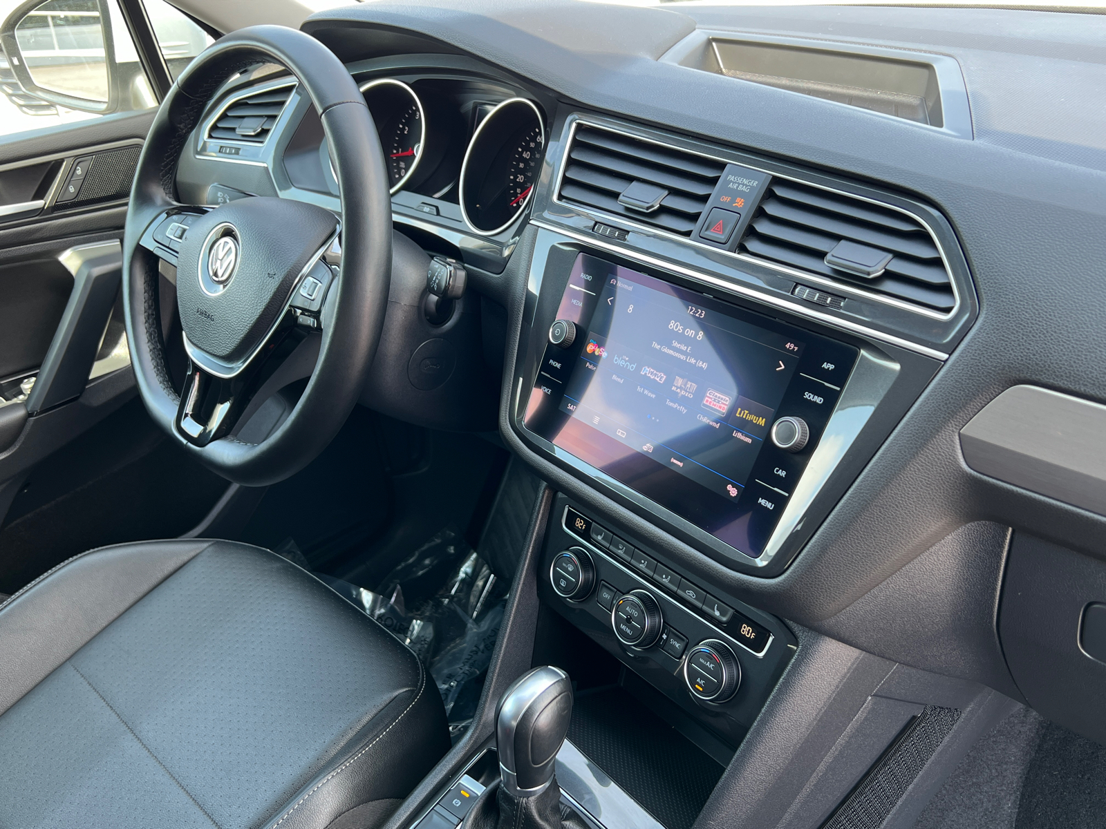 2019 Volkswagen Tiguan 2.0T SE 10