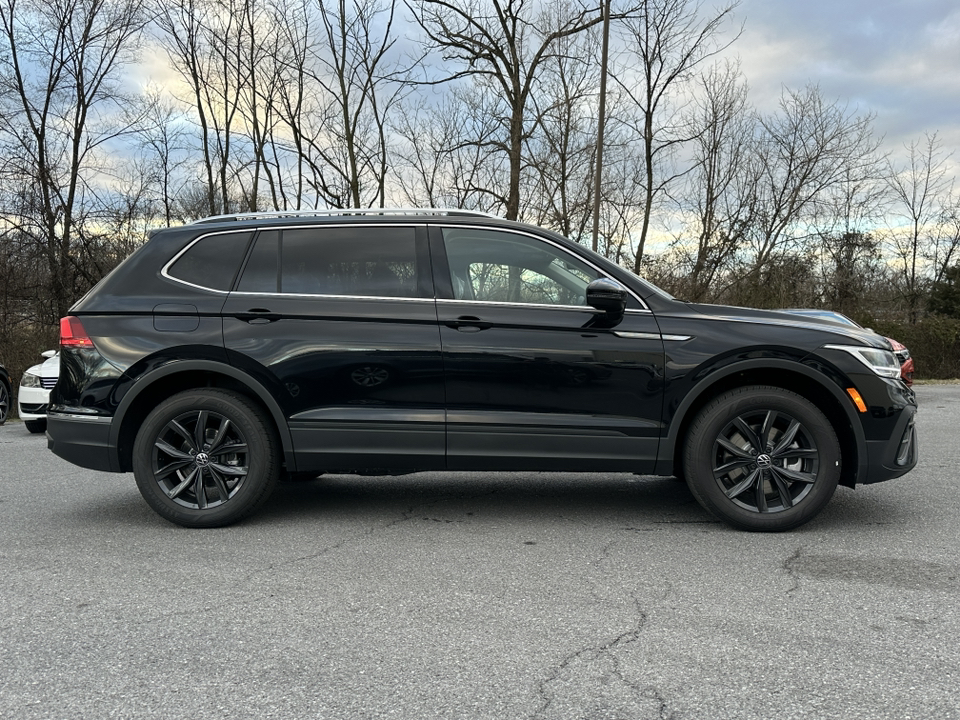 2024 Volkswagen Tiguan 2.0T SE 4