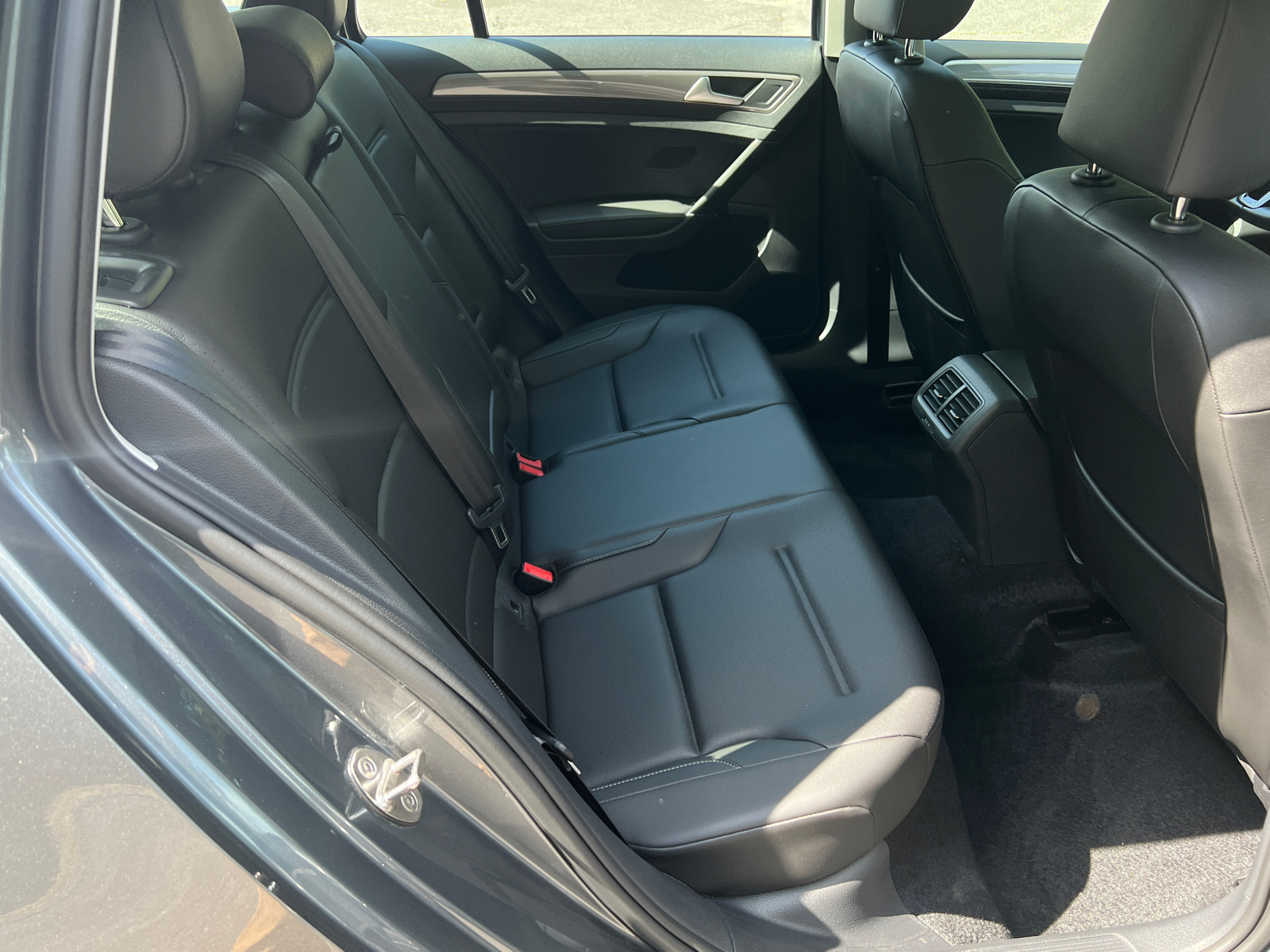2019 Volkswagen Golf Alltrack TSI SE 13