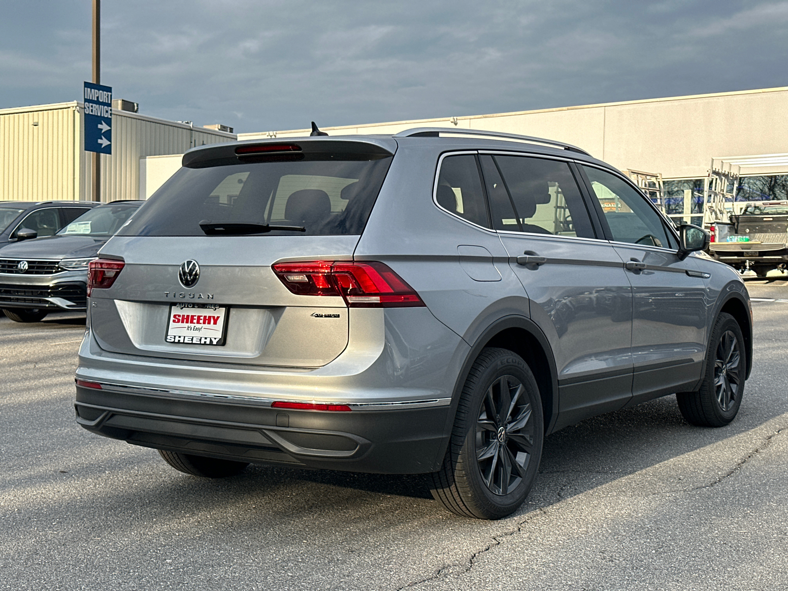 2024 Volkswagen Tiguan 2.0T SE 5