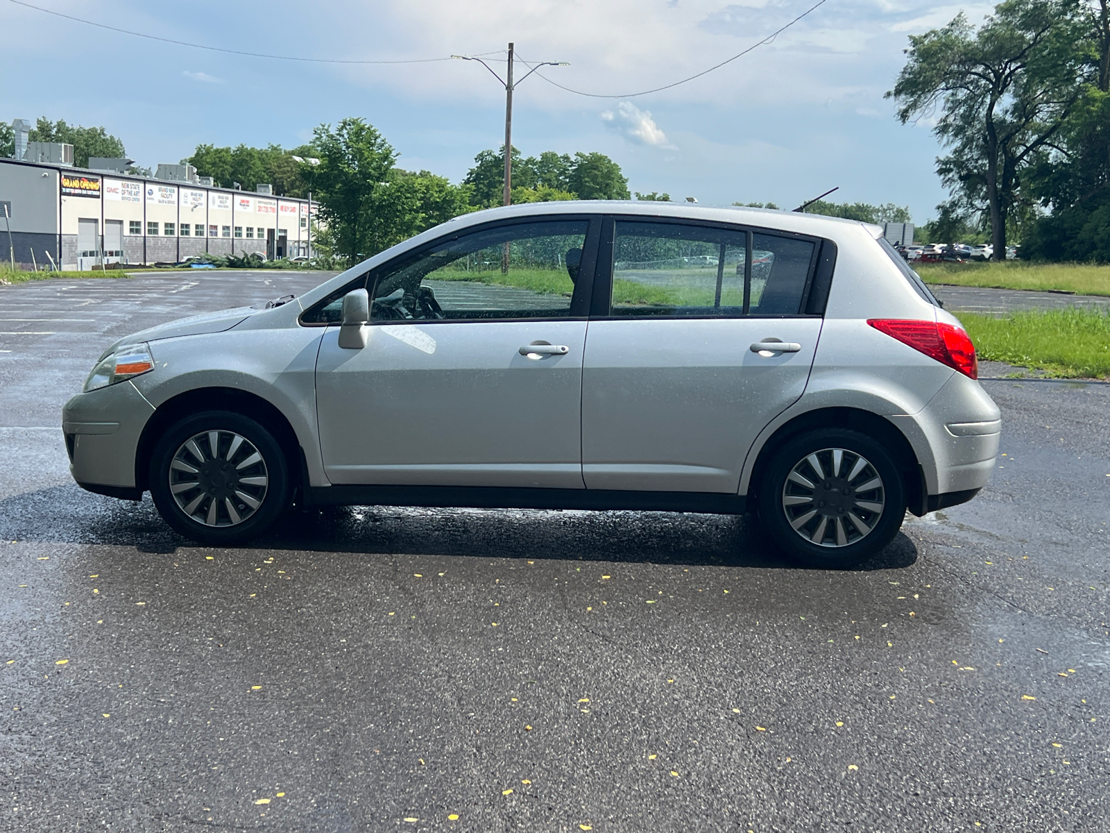 2012 Nissan Versa  3