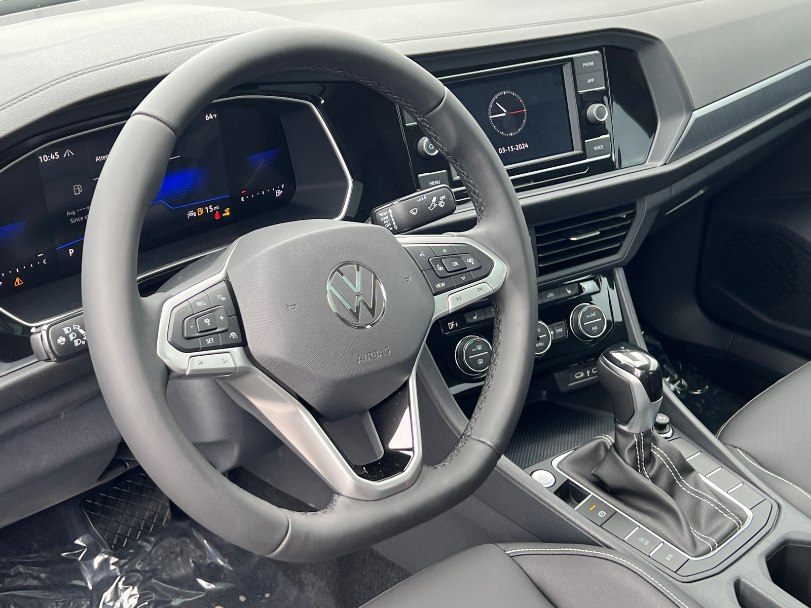 2024 Volkswagen Jetta 1.5T SE 12