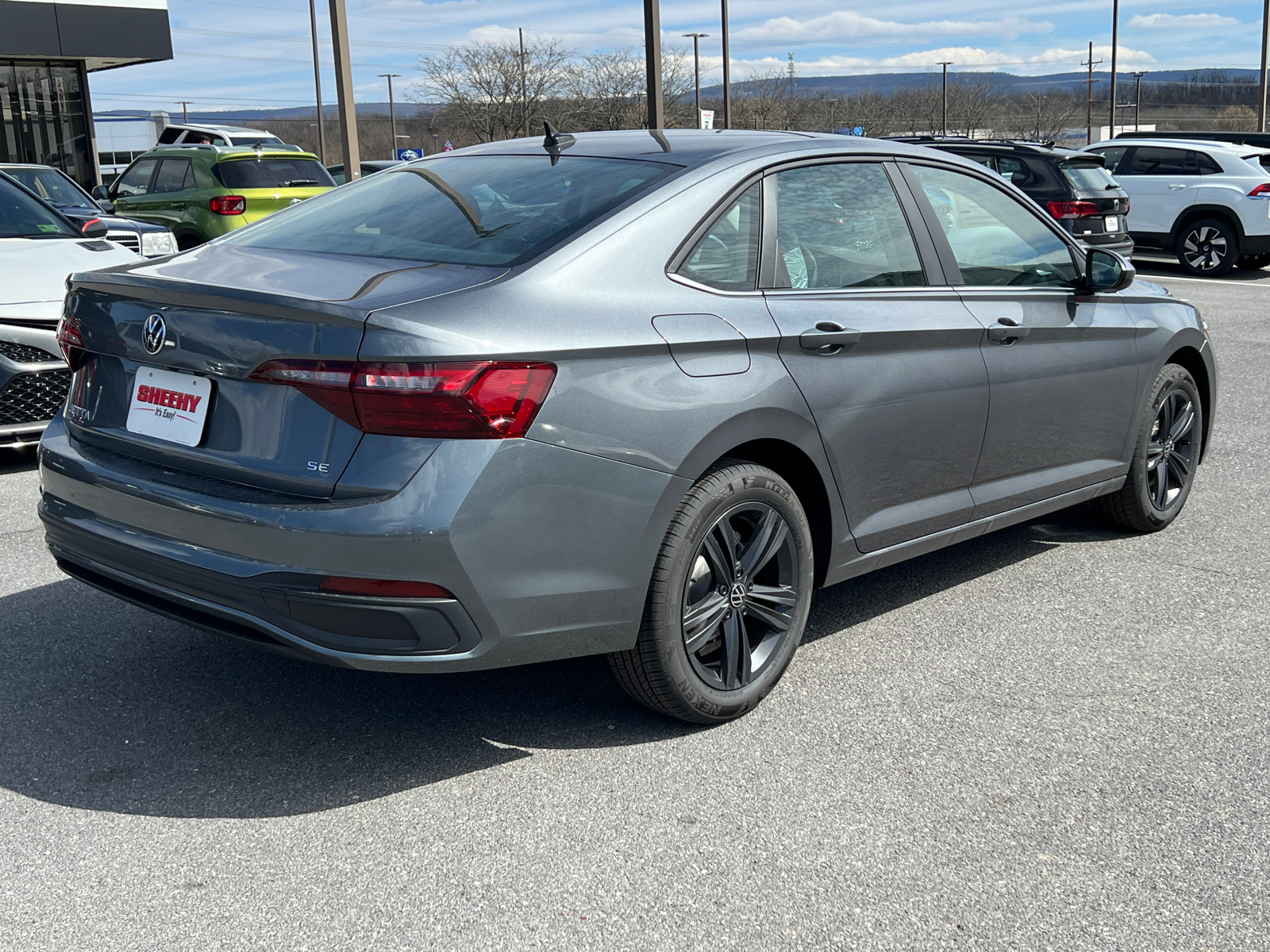 2024 Volkswagen Jetta 1.5T SE 3