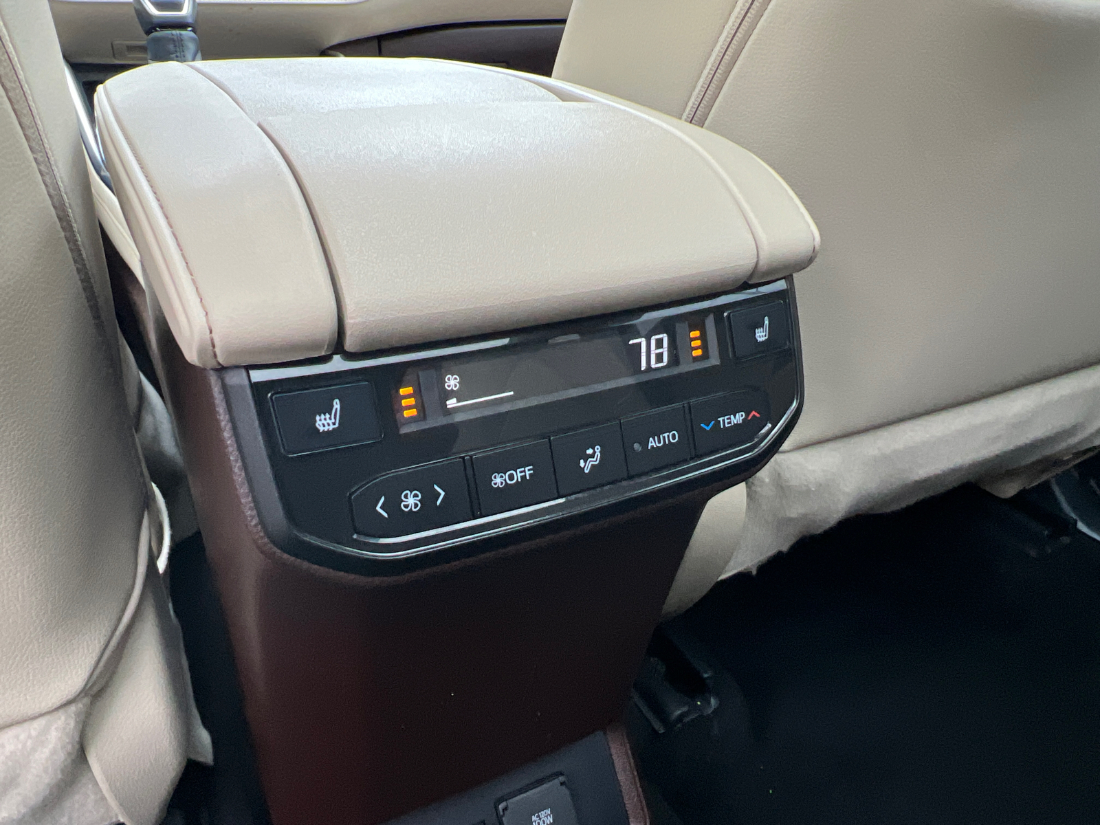 2020 Toyota Highlander Platinum 20