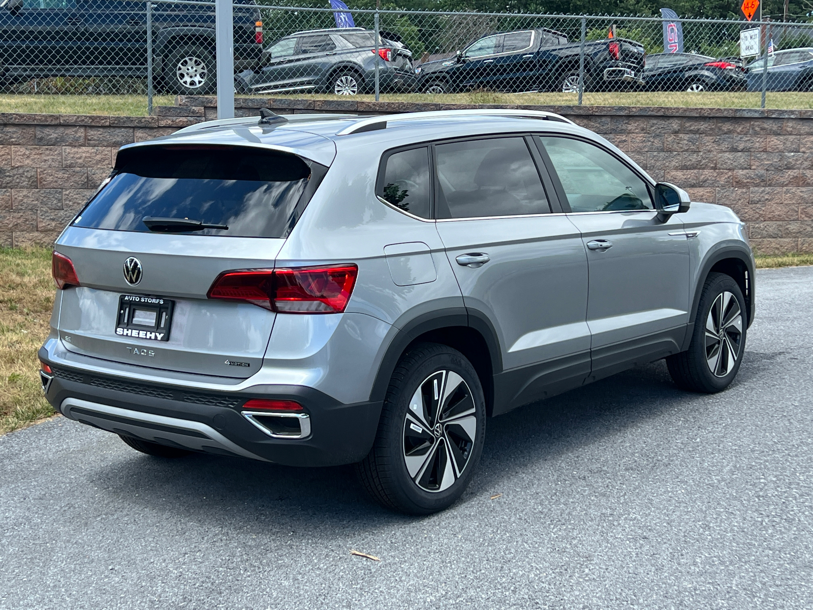 2024 Volkswagen Taos 1.5T SE 5