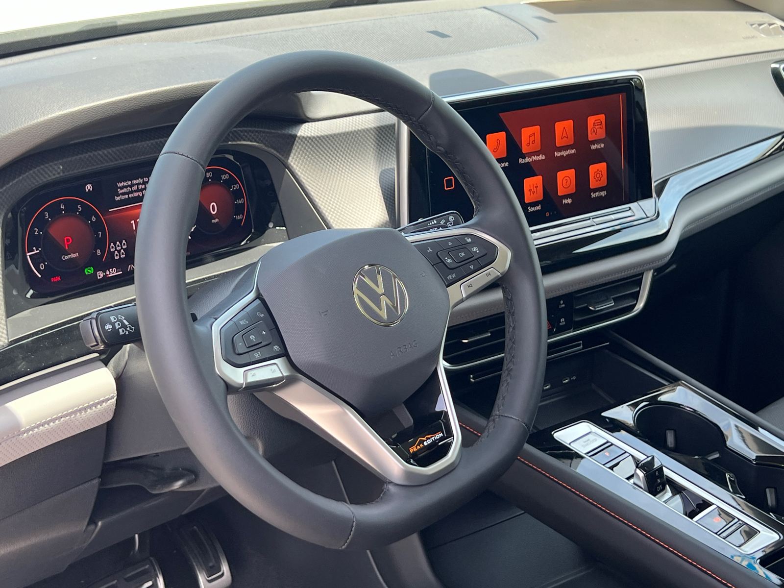 2024 Volkswagen Atlas 2.0T Peak Edition SE w/Technology 14