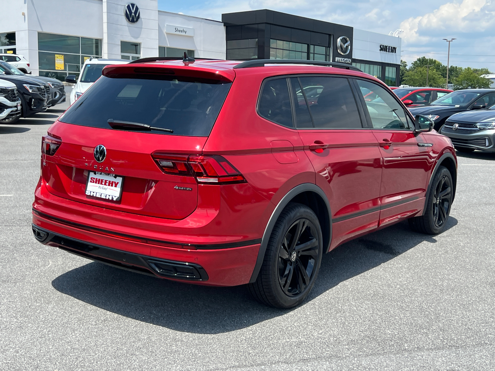 2024 Volkswagen Tiguan 2.0T SE R-Line Black 5