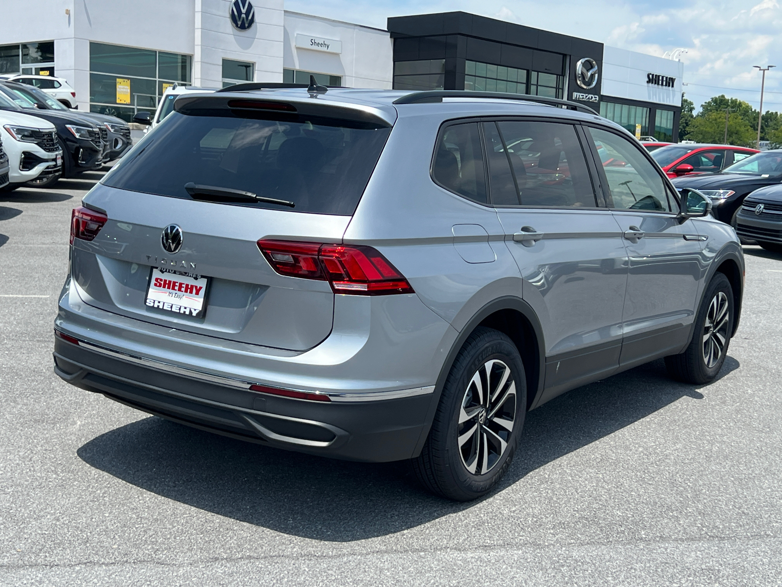 2024 Volkswagen Tiguan 2.0T S 5