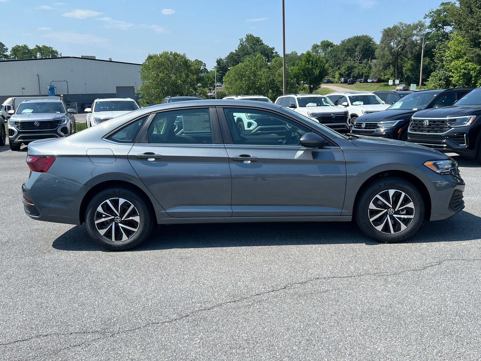 2024 Volkswagen Jetta 1.5T S 4