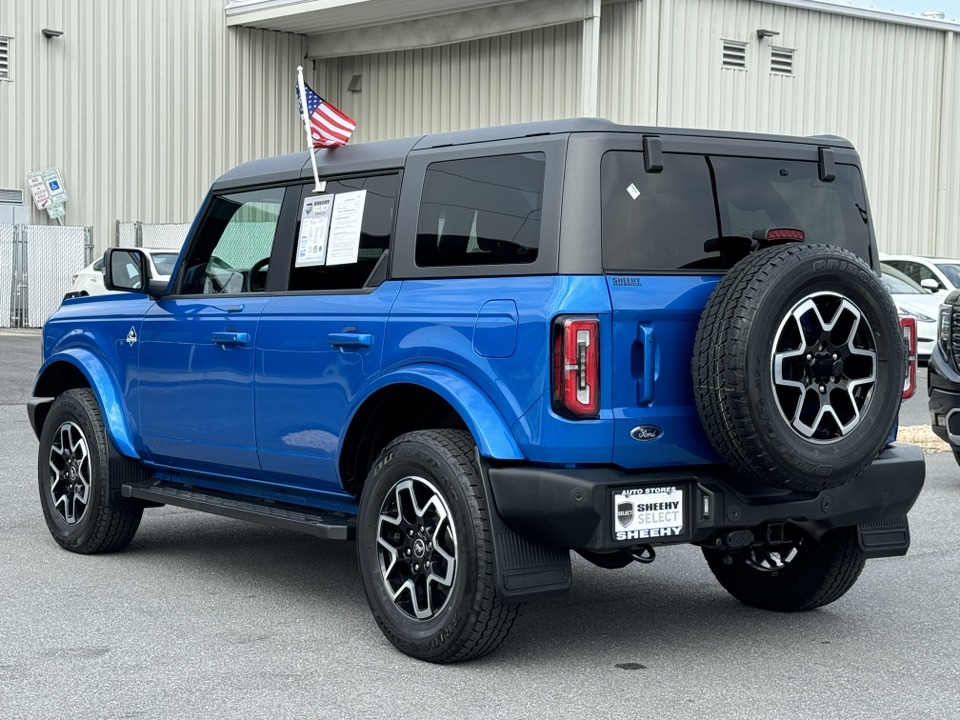 2022 Ford Bronco Outer Banks 4