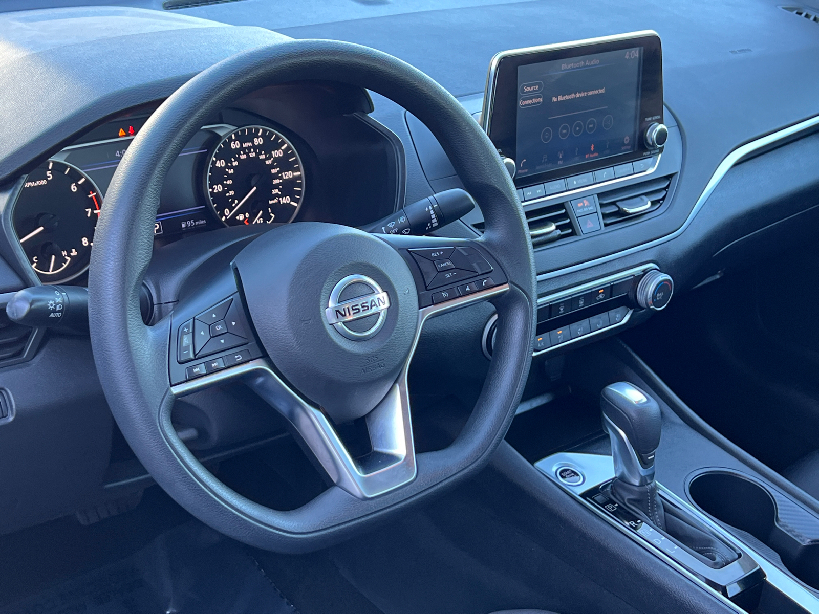 2019 Nissan Altima 2.5 S 19