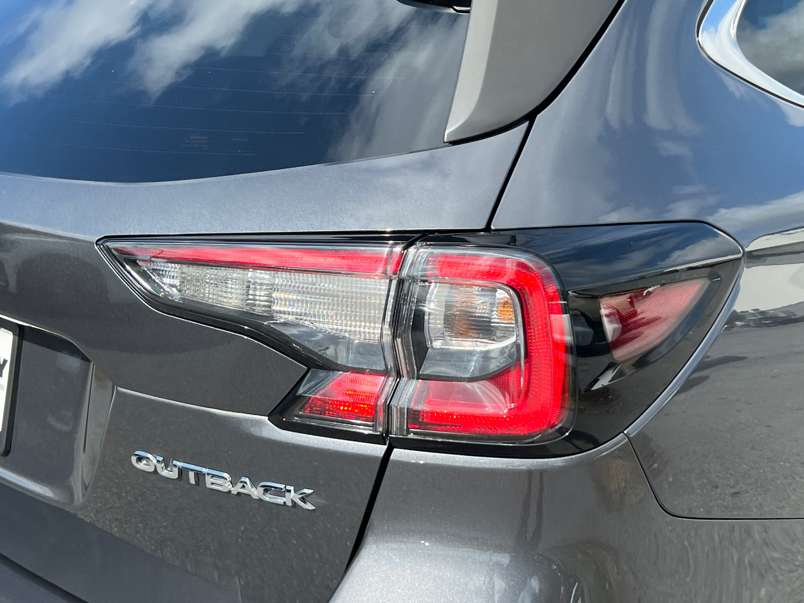 2022 Subaru Outback Premium 6