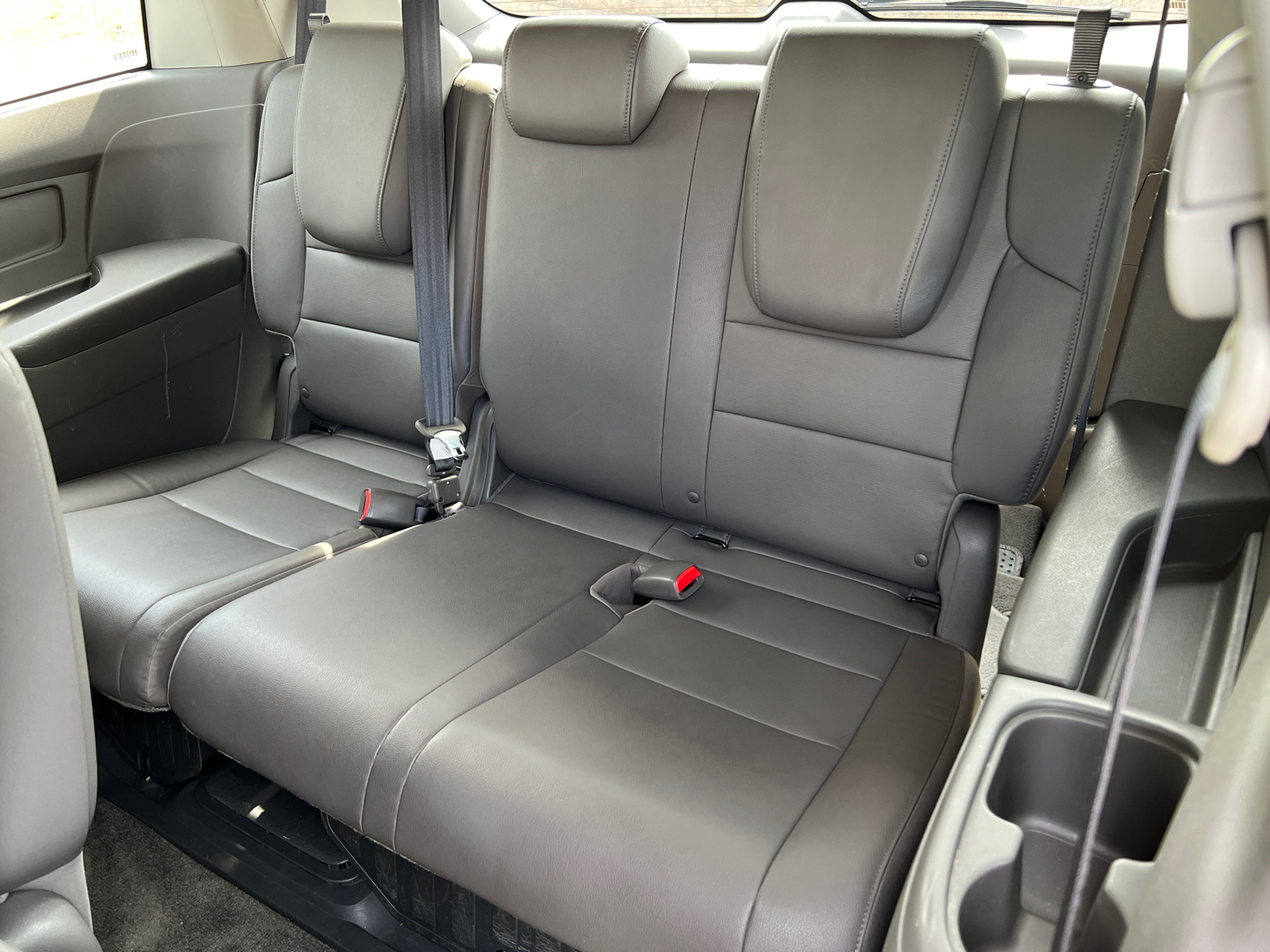 2015 Honda Odyssey EX-L 19