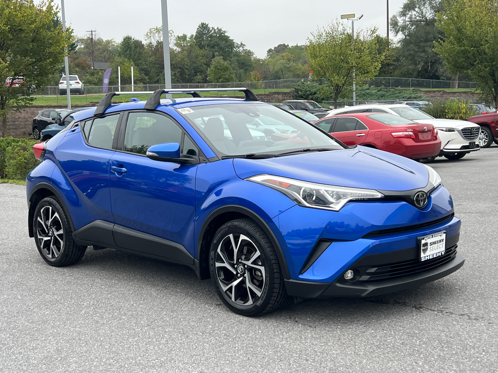 2019 Toyota C-HR XLE 1