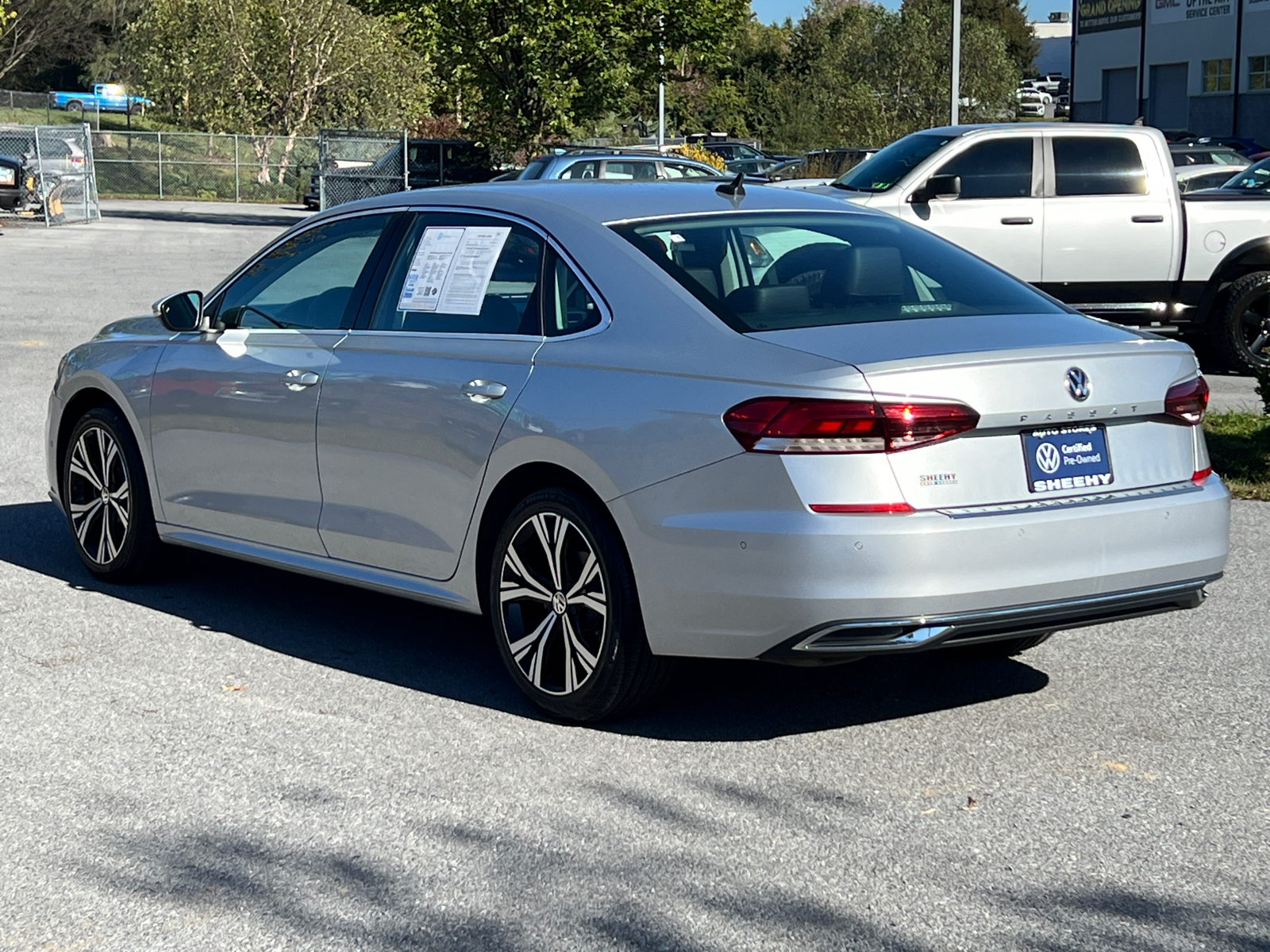 2020 Volkswagen Passat 2.0T SEL 4