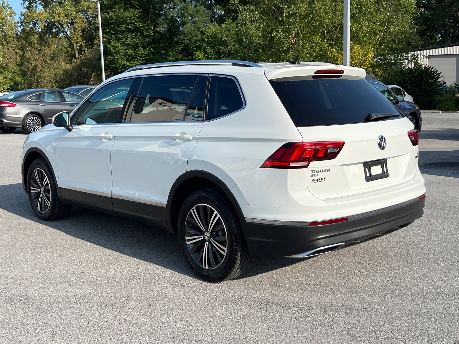 2018 Volkswagen Tiguan 2.0T SEL 4