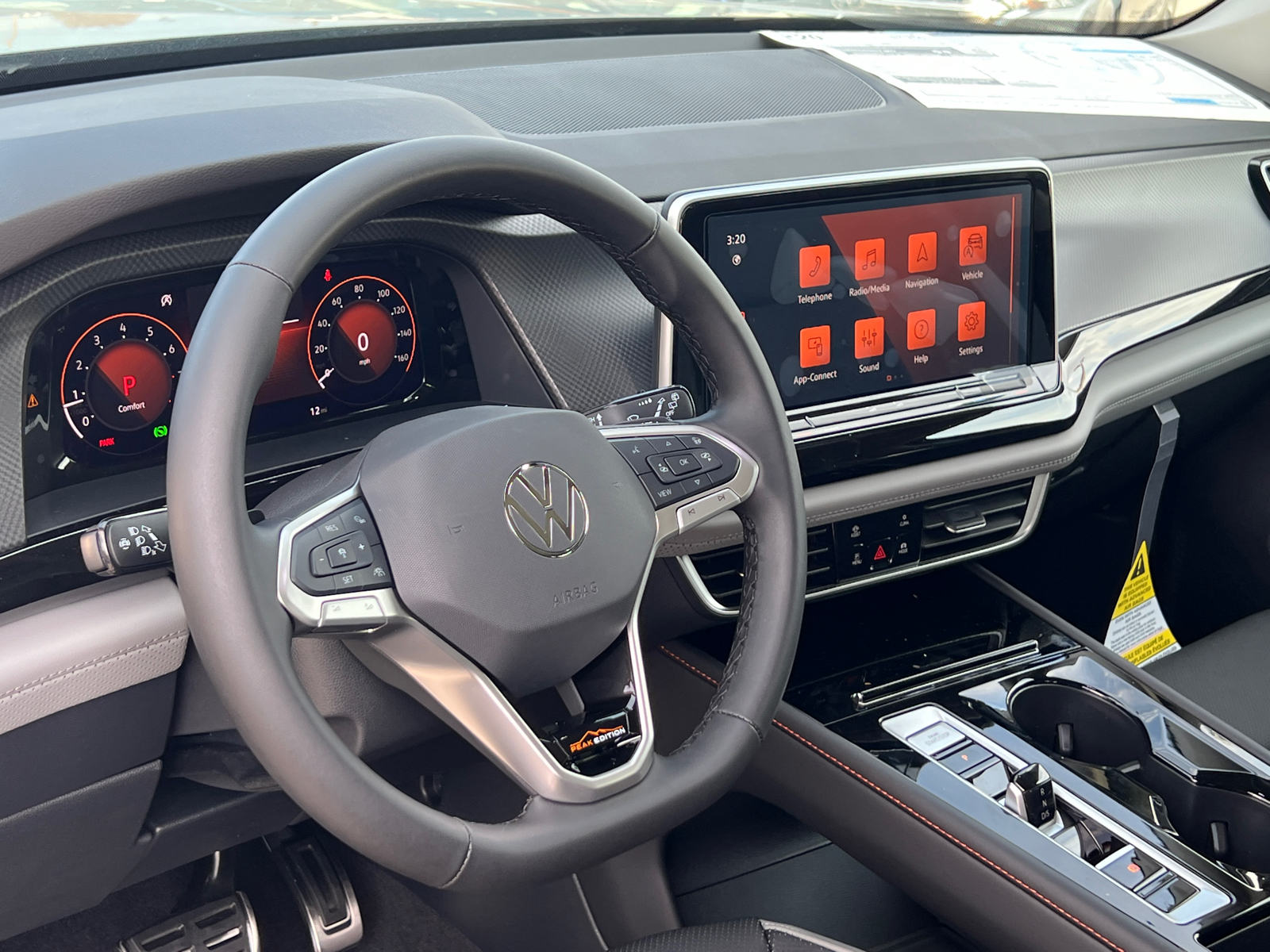 2024 Volkswagen Atlas 2.0T Peak Edition SE w/Technology 11