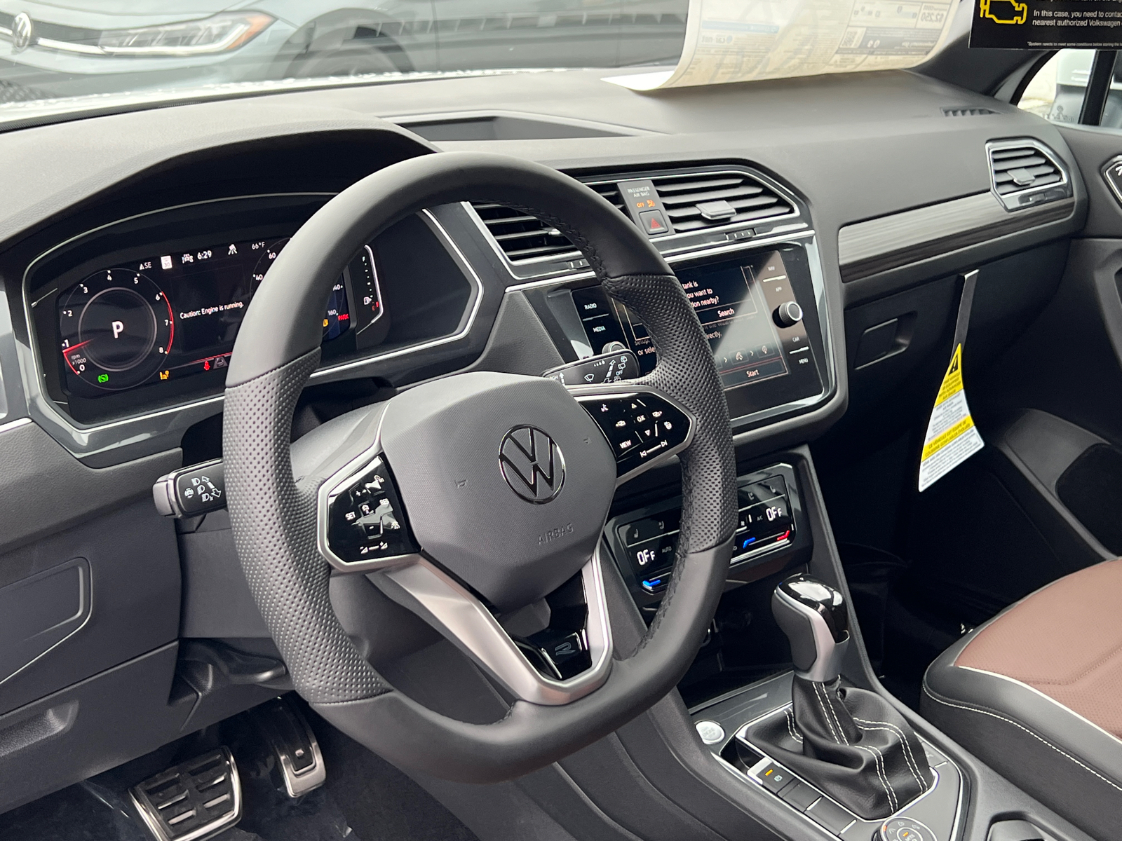 2024 Volkswagen Tiguan 2.0T SEL R-Line 11