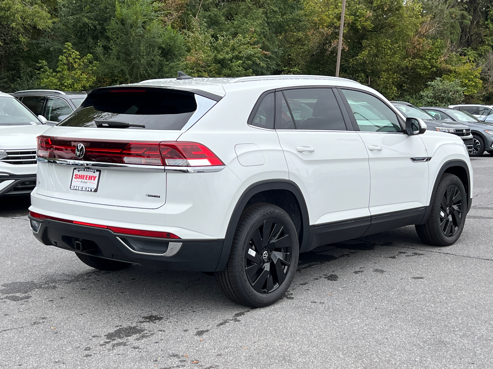 2024 Volkswagen Atlas Cross Sport 2.0T SE w/Technology 3